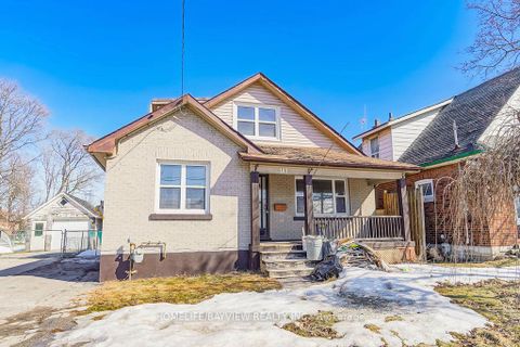 Photo 18 at 187 Park Road S, Vanier, Oshawa