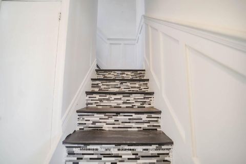 Photo 34 at 187 Park Road S, Vanier, Oshawa