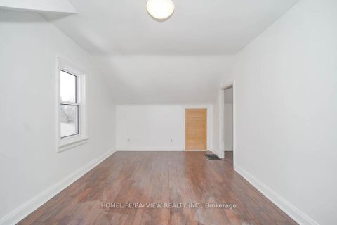 Photo 36 at 187 Park Road S, Vanier, Oshawa