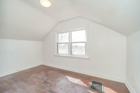 Photo 39 at 187 Park Road S, Vanier, Oshawa