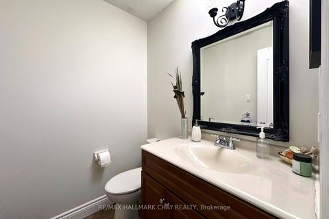 Photo 10 at 83 TRILLIUM Crescent, Allandale, Barrie