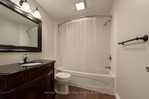 Photo 15 at 83 TRILLIUM Crescent, Allandale, Barrie