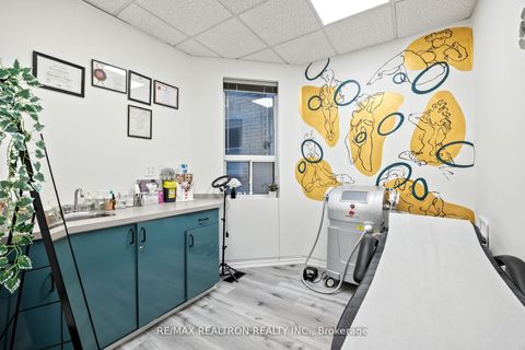 Photo 20 at 1611 Bloor Street W, Swansea, Toronto