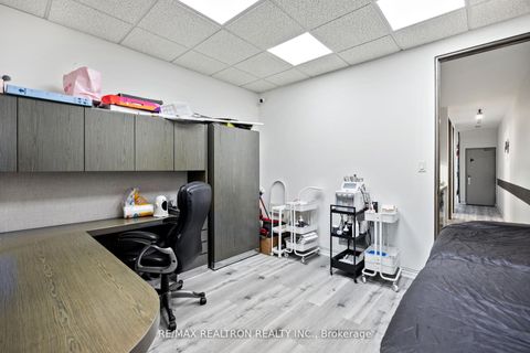 Photo 24 at 1611 Bloor Street W, Swansea, Toronto