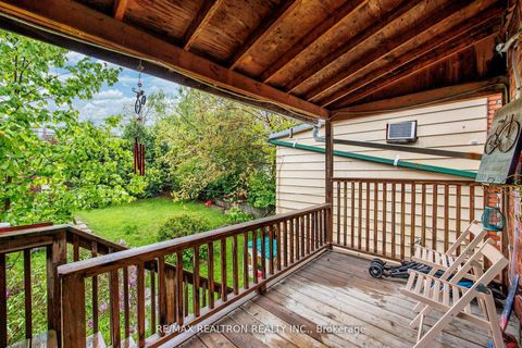 Photo 28 at 1611 Bloor Street W, Swansea, Toronto