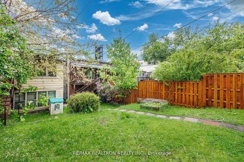 Photo 34 at 1611 Bloor Street W, Swansea, Toronto