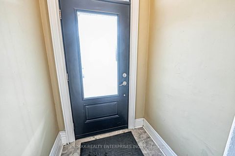 Photo 3 at 914 Dovercourt Road, Junction, Toronto