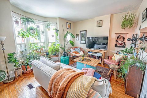 Photo 13 at 914 Dovercourt Road, Junction, Toronto