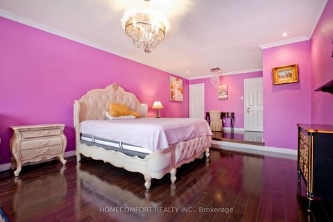 Photo 18 at 658 York Hill Boulevard, Yorkhill, Vaughan