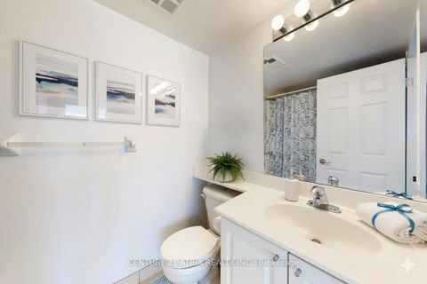 Photo 7 at #2002 - 11 Lee Centre Drive, Woburn, Toronto