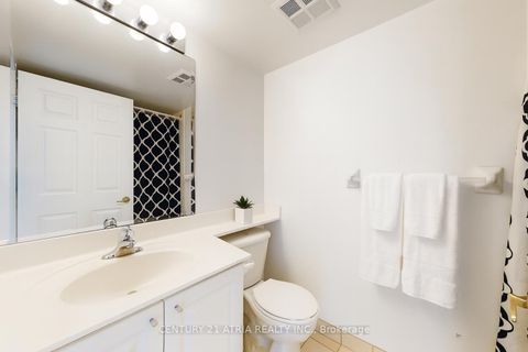 Photo 9 at #2002 - 11 Lee Centre Drive, Woburn, Toronto