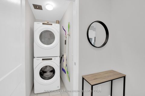 Photo 17 at 1508 - 7895 Jane Street, Concord, Vaughan