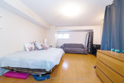 Photo 37 at 119 Torbarrie Road, CFB, Toronto