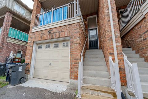 Photo 39 at 119 Torbarrie Road, CFB, Toronto