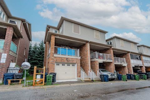 Photo 41 at 119 Torbarrie Road, CFB, Toronto