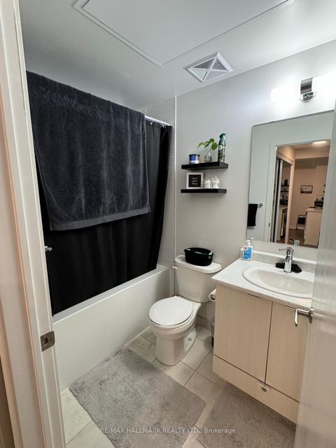 Photo 7 at 111 - 140 Canon Jackson Drive, Greenbrook, Toronto