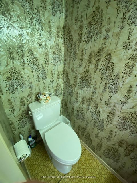 Photo 4 at 108 Orchard Heights Boulevard, Hills of St Andrew, Aurora