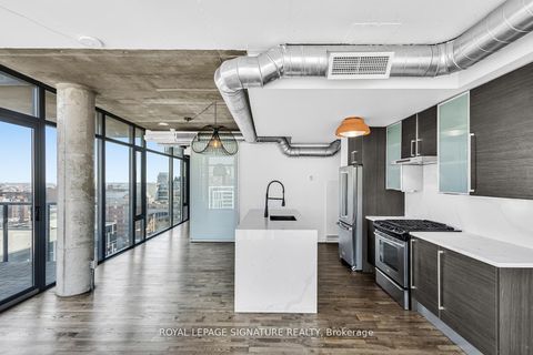 Photo 10 at 1105 - 138 Princess Street, Moss Park, Toronto