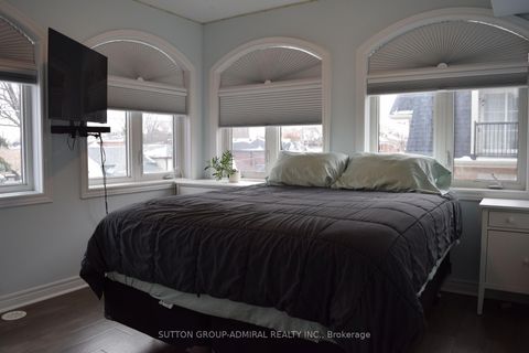 Photo 9 at 213 - 370 Hopewell Avenue, Belgravia, Toronto