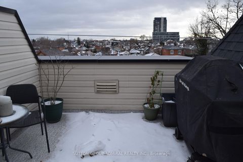 Photo 20 at 213 - 370 Hopewell Avenue, Belgravia, Toronto
