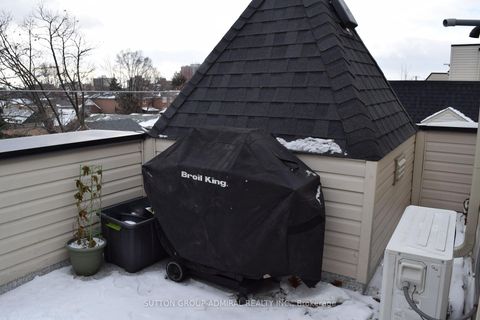 Photo 21 at 213 - 370 Hopewell Avenue, Belgravia, Toronto