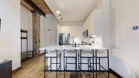 Photo 10 at 206 - 781 King Street W, Niagara, Toronto