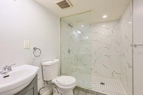 Photo 25 at 90 Flamborough Drive E, Amesbury, Toronto