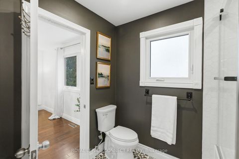 Photo 11 at 856 Sorrento Avenue, McLaughlin, Oshawa