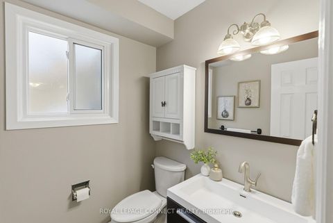 Photo 22 at 856 Sorrento Avenue, McLaughlin, Oshawa
