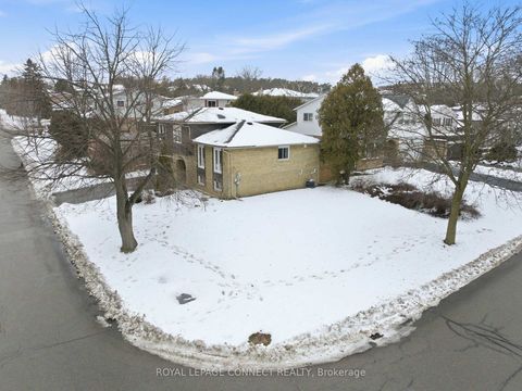 Photo 27 at 856 Sorrento Avenue, McLaughlin, Oshawa