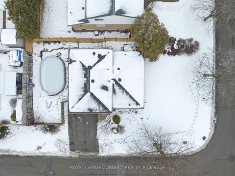 Photo 29 at 856 Sorrento Avenue, McLaughlin, Oshawa