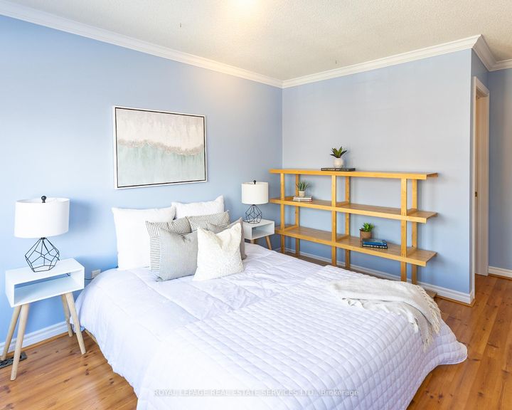 Photo 22 at 391 March Crescent, RO River Oaks, Oakville