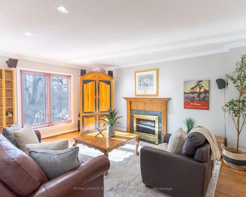 Photo 10 at 391 March Crescent, RO River Oaks, Oakville