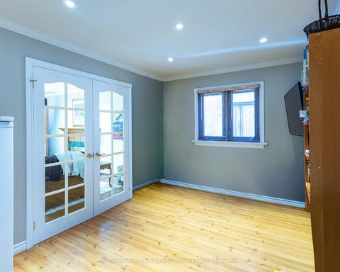 Photo 12 at 391 March Crescent, RO River Oaks, Oakville