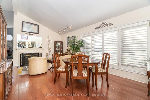 Photo 11 at 70 Germorda Drive, CP College Park, Oakville