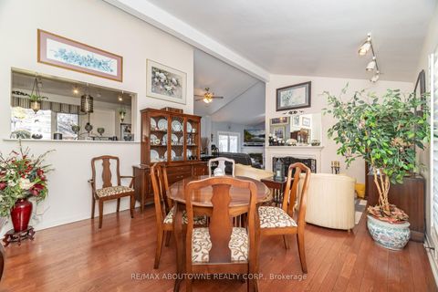 Photo 12 at 70 Germorda Drive, CP College Park, Oakville