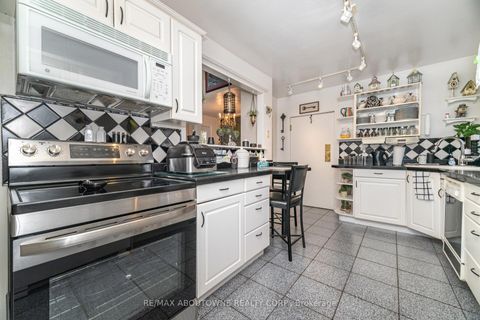 Photo 20 at 70 Germorda Drive, CP College Park, Oakville