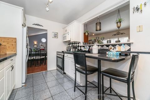 Photo 23 at 70 Germorda Drive, CP College Park, Oakville