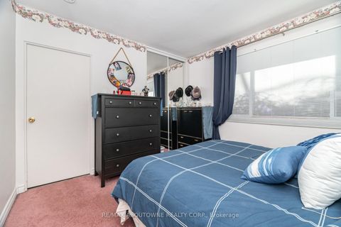 Photo 34 at 70 Germorda Drive, CP College Park, Oakville