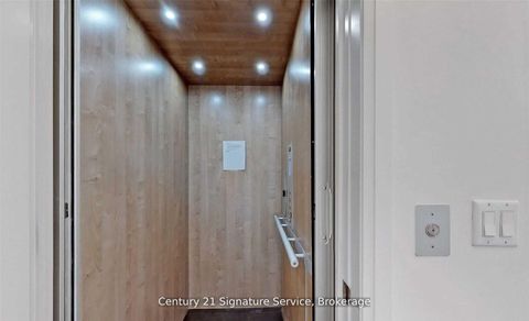 Photo 11 at TH05 - 101 Erskine Avenue, Mount Pleasant West, Toronto