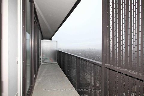 Photo 9 at 4103 - 8 Eglinton Avenue E, Mount Pleasant West, Toronto