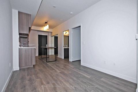 Photo 21 at 4103 - 8 Eglinton Avenue E, Mount Pleasant West, Toronto