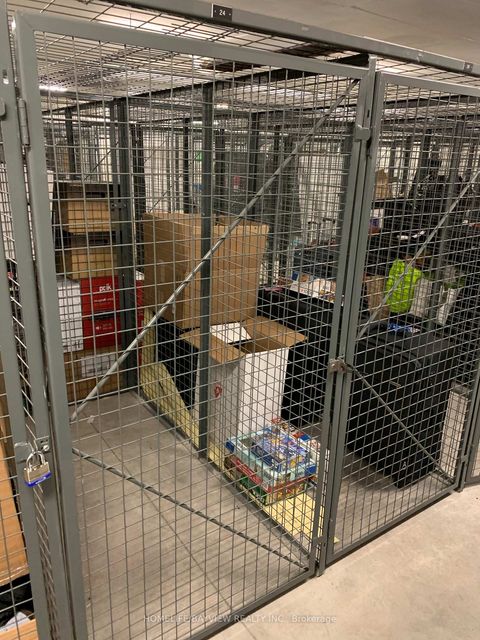 Photo 16 at 906 - 125 Peter Street, Waterfront Communities C1, Toronto