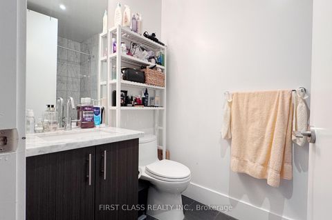 Photo 7 at 403 - 39 Queens Quay, Waterfront Communities C8, Toronto