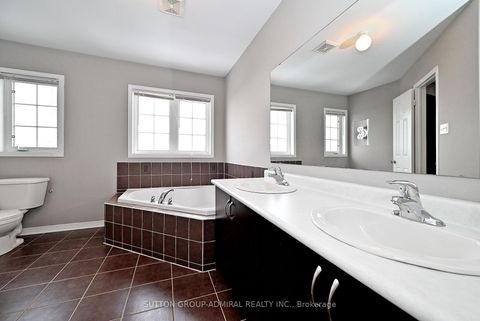 Photo 27 at 41 Big Hill Crescent, Patterson, Vaughan