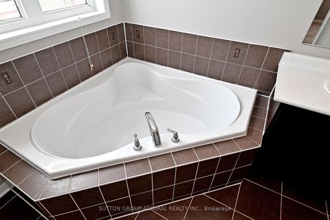 Photo 29 at 41 Big Hill Crescent, Patterson, Vaughan