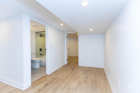 Photo 34 at 371 Milverton Boulevard, Danforth, Toronto