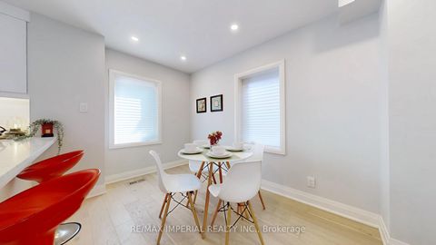 Photo 14 at 9 Lesmount Avenue, East York, Toronto