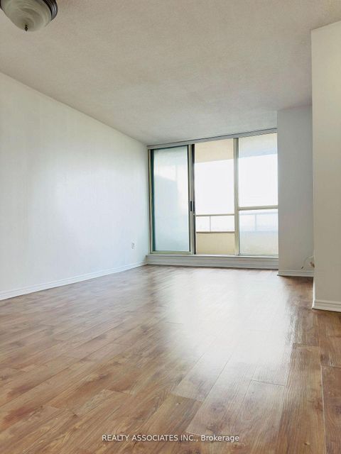 Photo 3 at 734 - 3 Greystone Walk Drive, Kennedy Park, Toronto