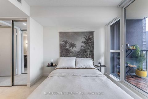 Photo 15 at 516 - 320 Richmond Street E, Moss Park, Toronto